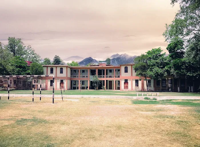 Edwardes College Peshawar Picture 2