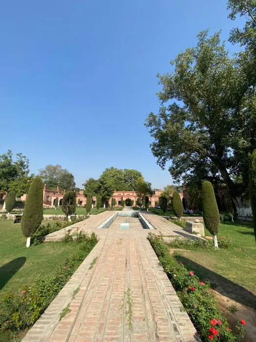Edwardes College Peshawar Picture 4
