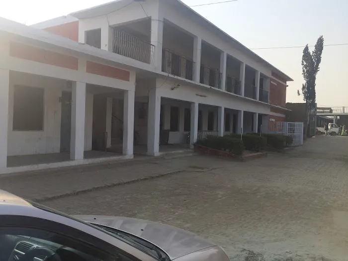Superior College Wazirabad Picture 4