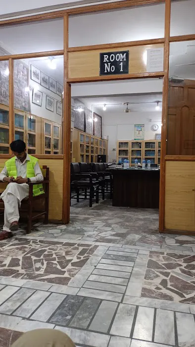 Frontier Law College , Pajaggi Road, Peshawar City, Pakistan Picture 2