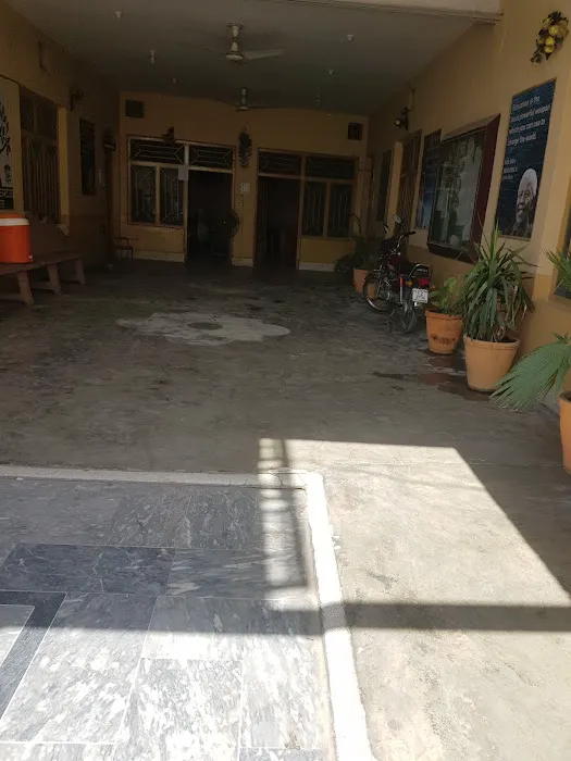 Muslim College Picture 4
