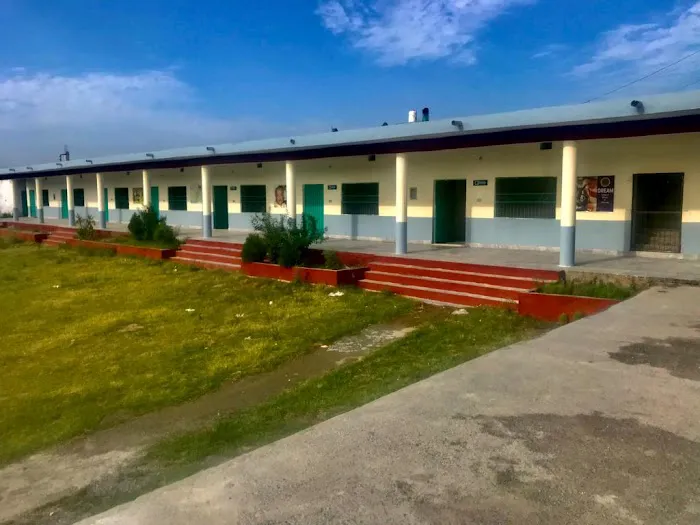 Dream college of Science and Technology Mardan Picture 2