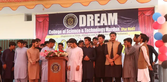 Dream college of Science and Technology Mardan Picture 9