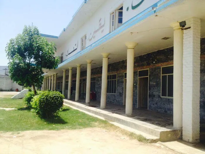 The Quaid e Azam College for Boys Mardan Branch Picture 4