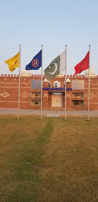 Home College for Girls Picture 7