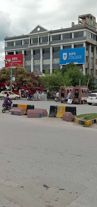 KIPS College G-9 Markaz Islamabad Picture 3