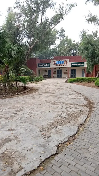 Govt. Graduate College Bhalwal Picture 8
