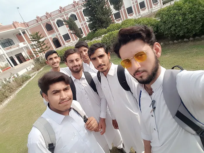 Government College Of Technology Tangi Charsadda Picture 10