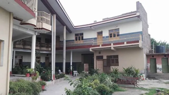 Generation Model School & College Picture 1
