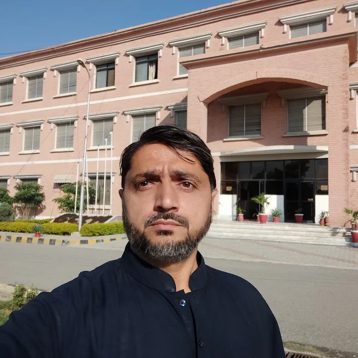 Girls cadet collage Mardan Picture 4