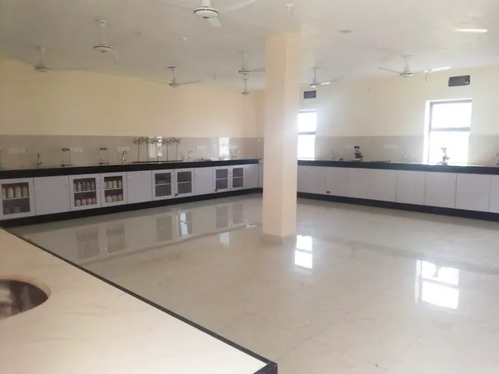Gujranwala Institue of Medical and Emerging Sciences (GIMES) Picture 2