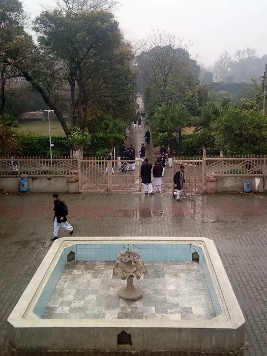 Academic Block, Islamia College Peshawar Picture 4