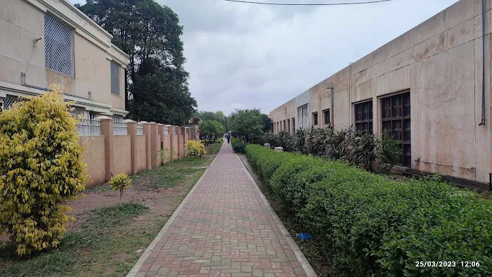 The University of Agriculture Picture 2
