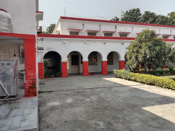 Quaid-e-Azam Academy For Educational Develooment (QAED) Gakhar Gujranwala Picture 4