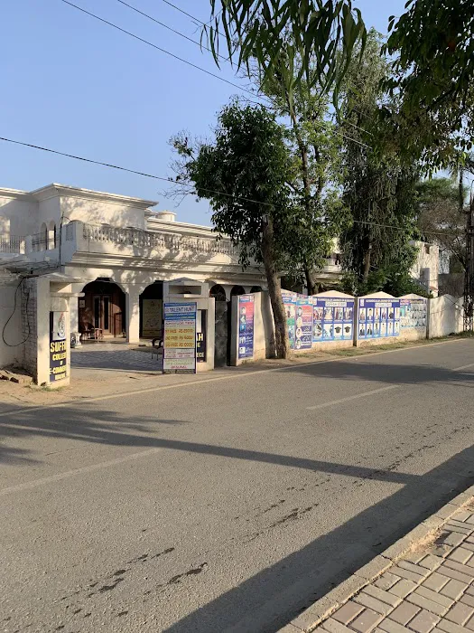 Suffah institute of E-Commerce Bhalwal Picture 1