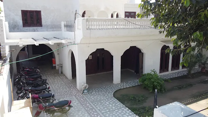 Suffah institute of E-Commerce Bhalwal Picture 3