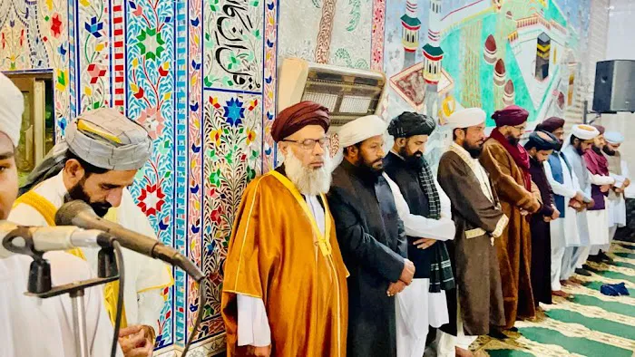 Jamia Mazhria Picture 7