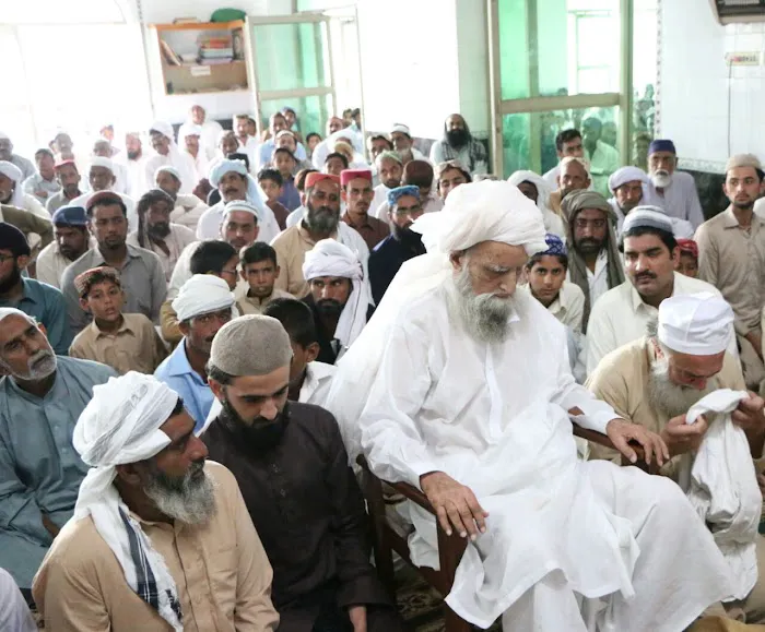 Jamia Mazhria Picture 9