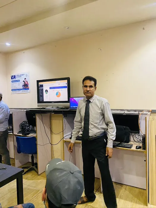 Virtual University Gujranwala Cantt. Picture 6