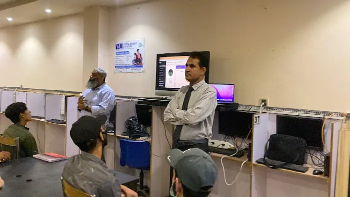 Virtual University Gujranwala Cantt. Picture 5