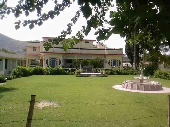 Sarosh Academy Swat Picture 1