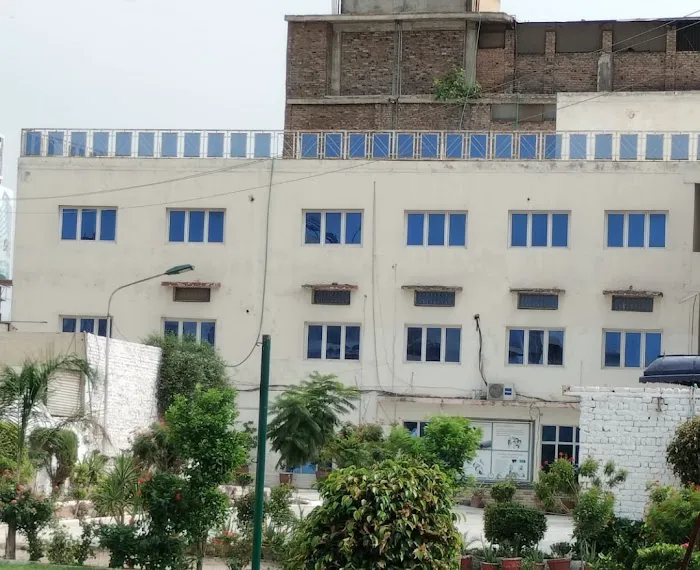 Ghazali institute of medical sciences Peshawar Picture 3