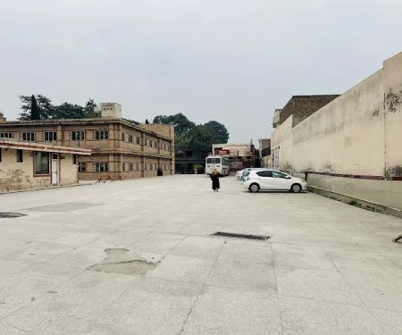 Main campus AWKUM