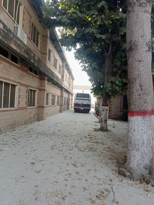 Main campus AWKUM Picture 5