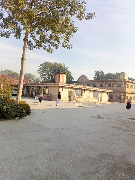 Main campus AWKUM Picture 7