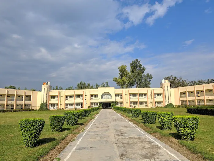 Pakistan Forest Institute (PFI), Peshawar Picture 3