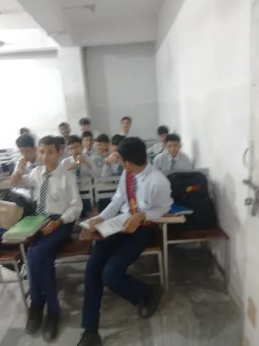 Allama Iqbal Model School&College Tarlai Kalan Picture 4