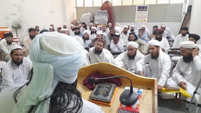Jamia Umm Ul Qura Charsadda Picture 2