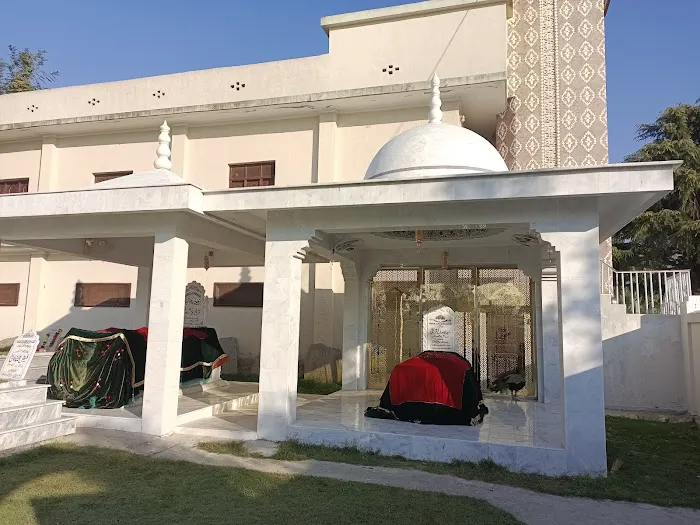 Shalbandi Baba ji darbar Picture 10