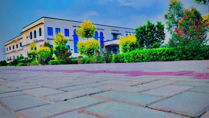 Gujrat Institute of Management Sciences PMAS Arid Agriculture University Rwp (Gujrat) Picture 4