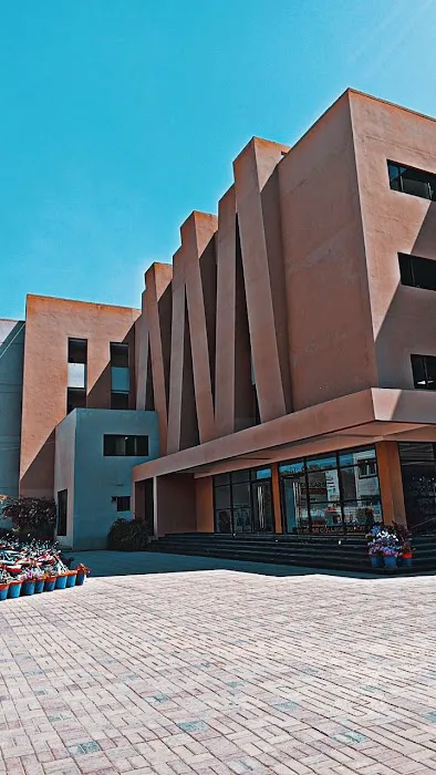 Punjab College For Boys Gujrat Picture 3