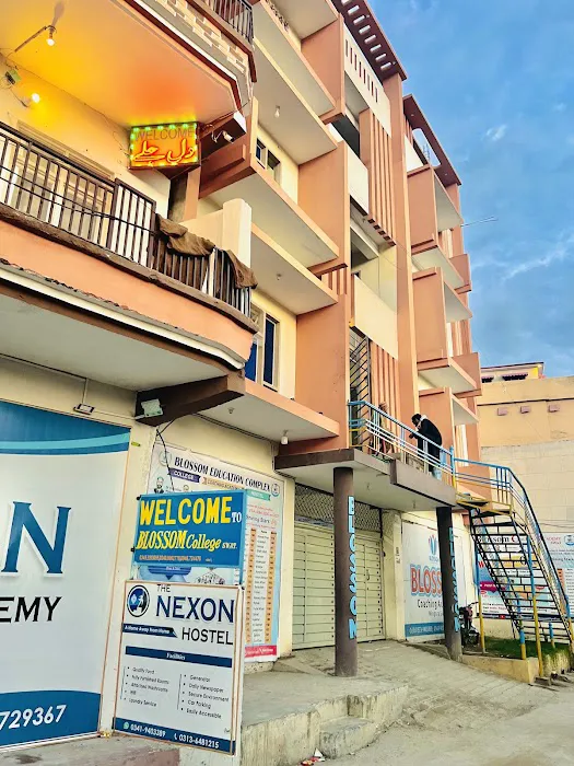 Blossom college , Academy and hostel Picture 2