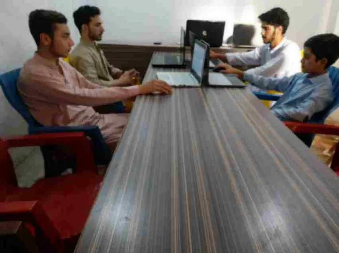 dmindars institute & digital marketing company Picture 3