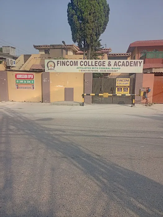 FINCOM College (Lalazar Campus) Picture 1