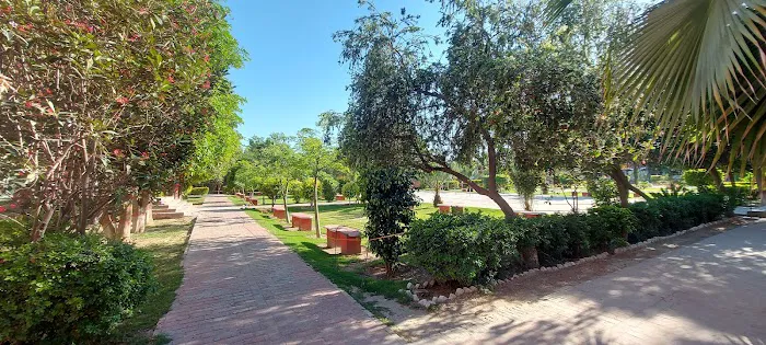 Thal Public School and Inter College Picture 2