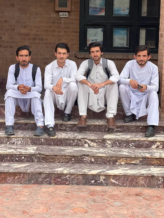 ASLAM FAROOQ Picture 10