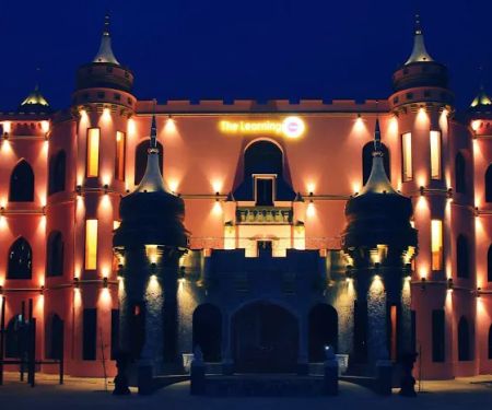Jadeed Dastgir Ideal High School