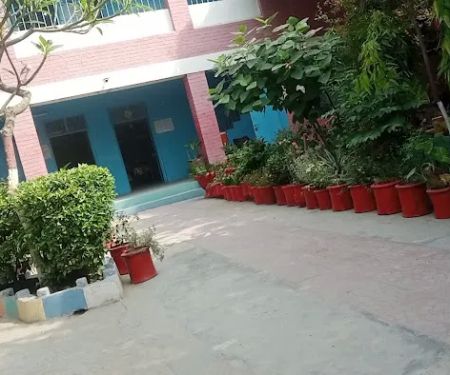 G.G.H.S. Arfat colony Gujranwala