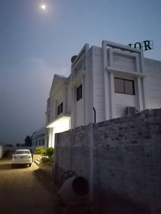 Superior College Jalalpur Jattan Picture 1