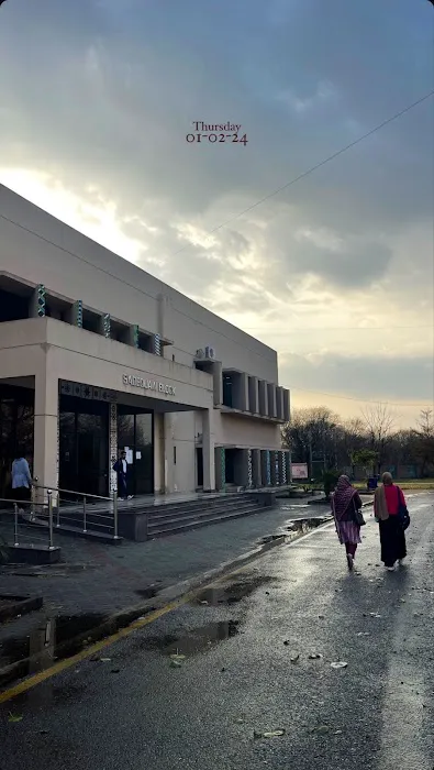 Film and Digital Arts, Faculty of Architecture , Design & Fine Arts Picture 1