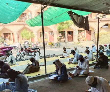 Jamia Darul uloom Numania Utmanzai Charsadda