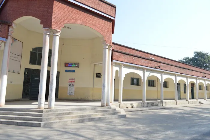Government Swedish Pakistani College of Technology Picture 8