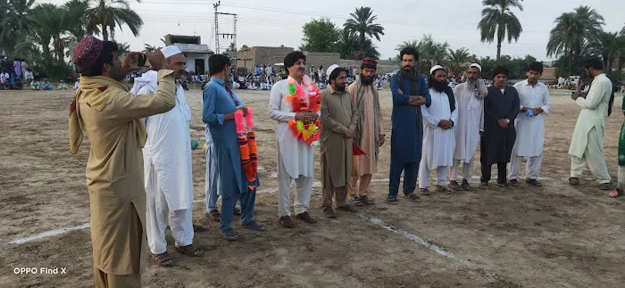 D and K Ashraf's School and College Picture 2