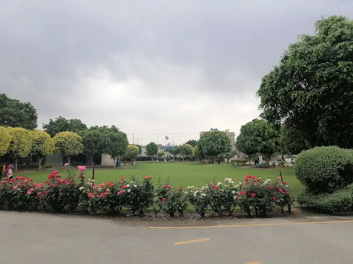 GIFT University Picture 9