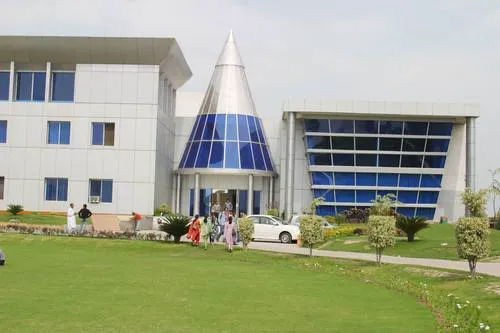 GIFT University Picture 5