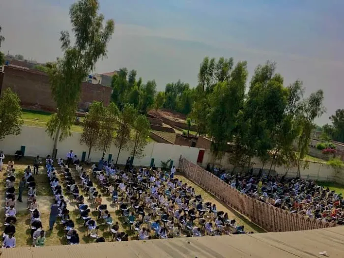 Superior College Kotmomin Picture 1